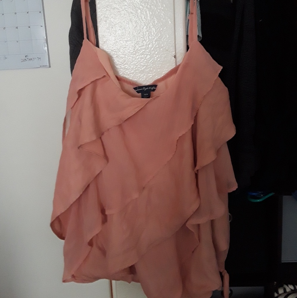 2 American eagle tops